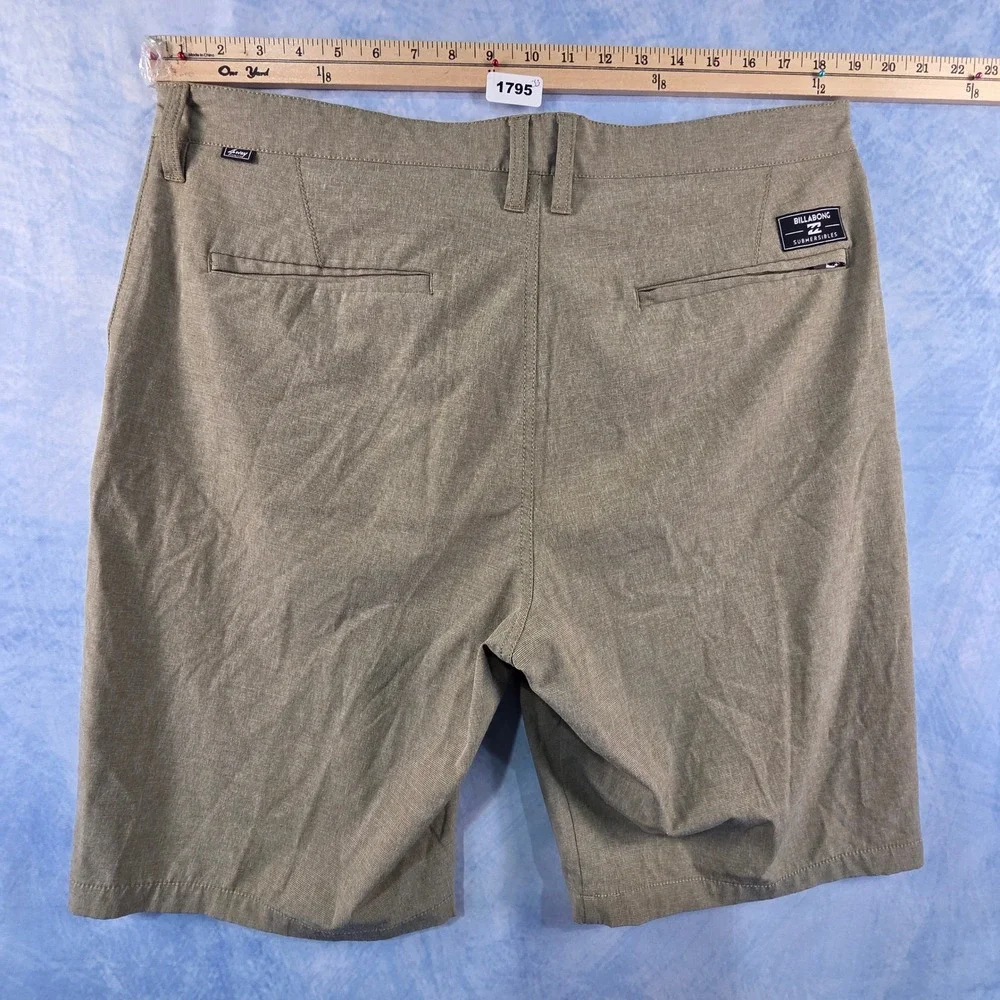 Billabong Submersibles Crossfire Hybrid Shorts Mens 36 Olive Green 4-Way Stretch
